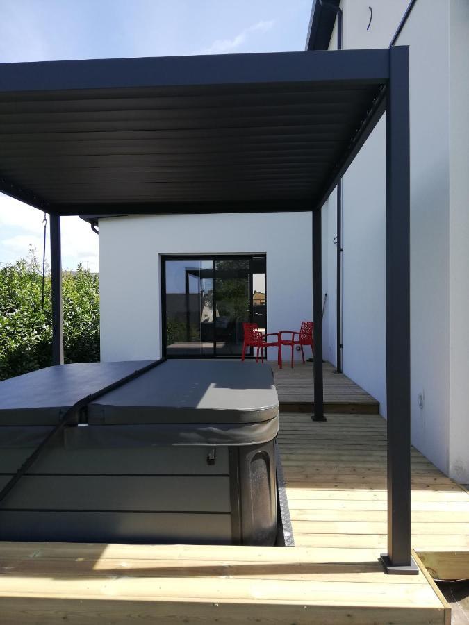 Studio & Spa La Discrete Saint-Évarzec Exteriör bild